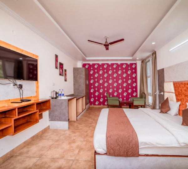 Economy Room
